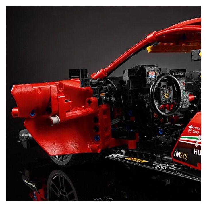 Фотографии LEGO Technic 42125 Ferrari 488 GTE AF Corse #51