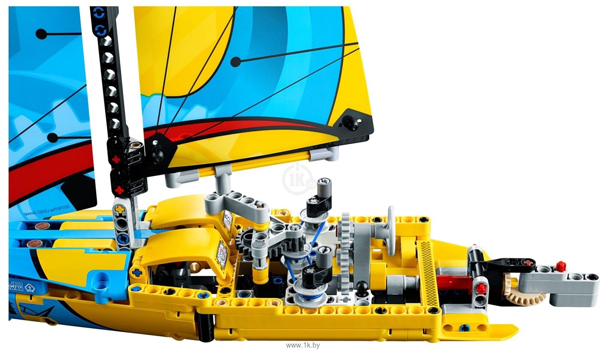 Фотографии LEGO Technic 42074 Гоночная яхта