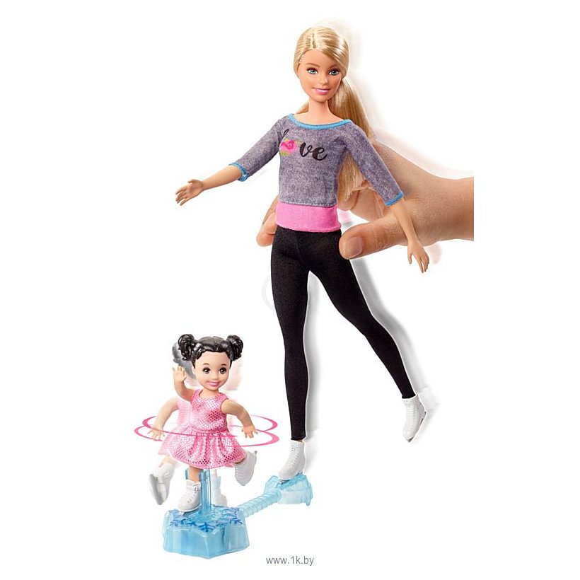 Фотографии Barbie Ice-Skating Coach Dolls & Playset FXP38