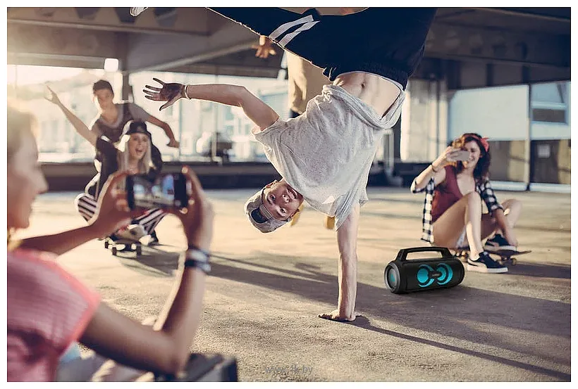 Фотографии Lamax PartyGo1 Play