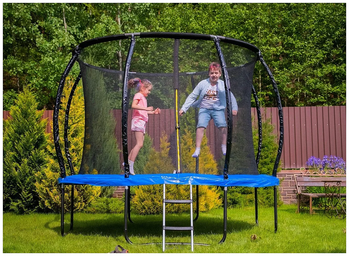 Фотографии GetActive Jump PRO 10FT с лестницей и внутренней сеткой 