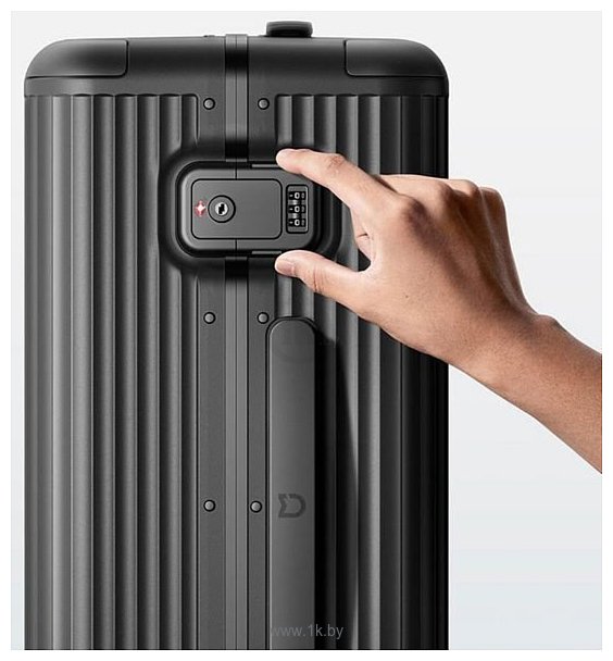 Фотографии Xiaomi Metal Luggage 20" (черный)