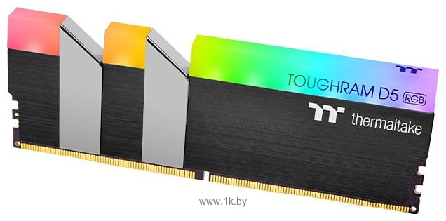 Фотографии Thermaltake Toughram RGB D5 RG31D516GX2-5600C36A