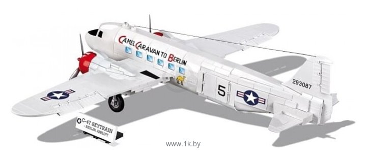 Фотографии Cobi Cold War 5702 Военно транспортный самолет Douglas C-47 Skytrain Berlin Airlift