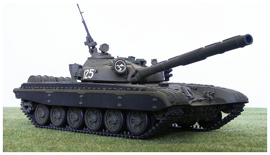 Фотографии Звезда Советский основной боевой танк Т-72Б