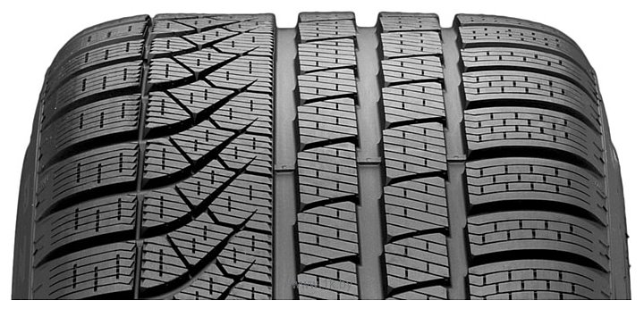 Фотографии Pirelli P Zero Winter 225/55 R19 103V