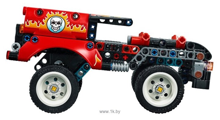 Фотографии LEGO Technic 42106 Шоу трюков на грузовиках и мотоциклах