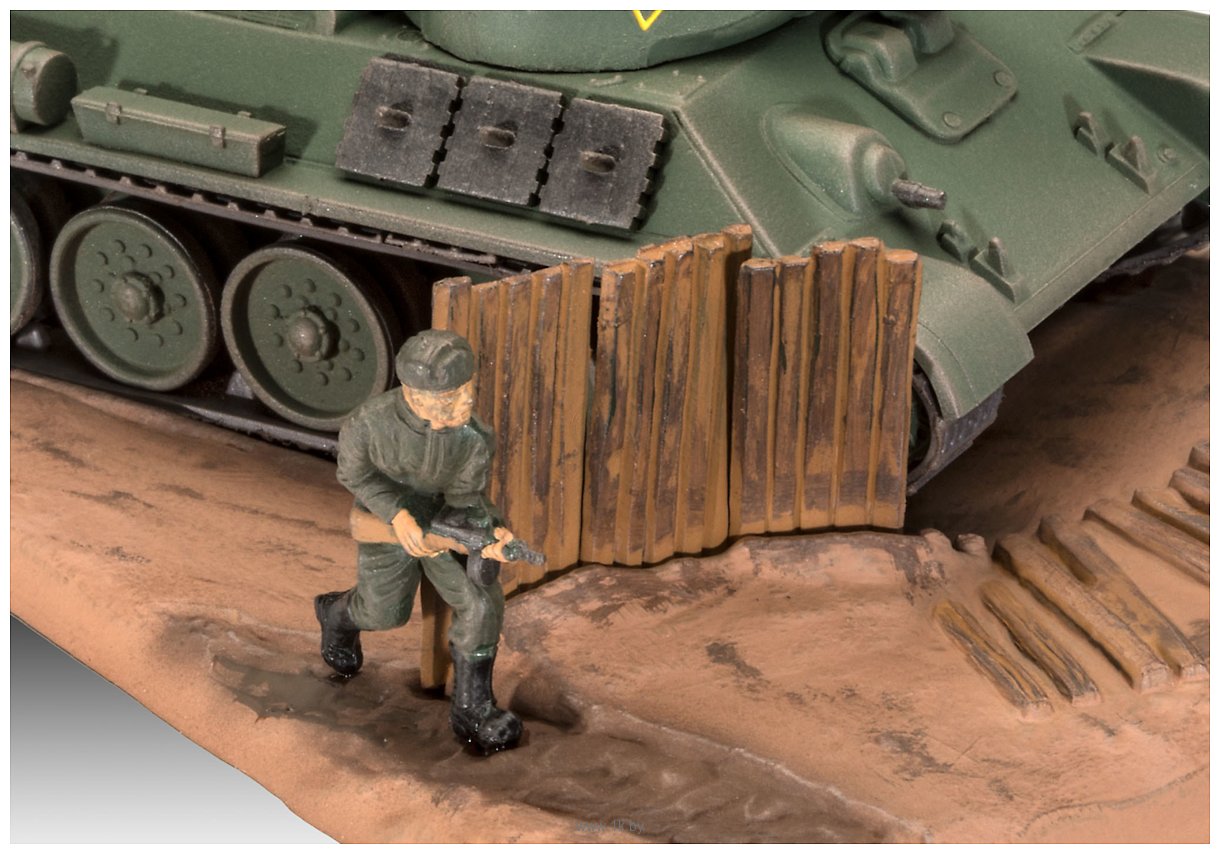 Фотографии Revell 03294 T-34/76 Modell 1940