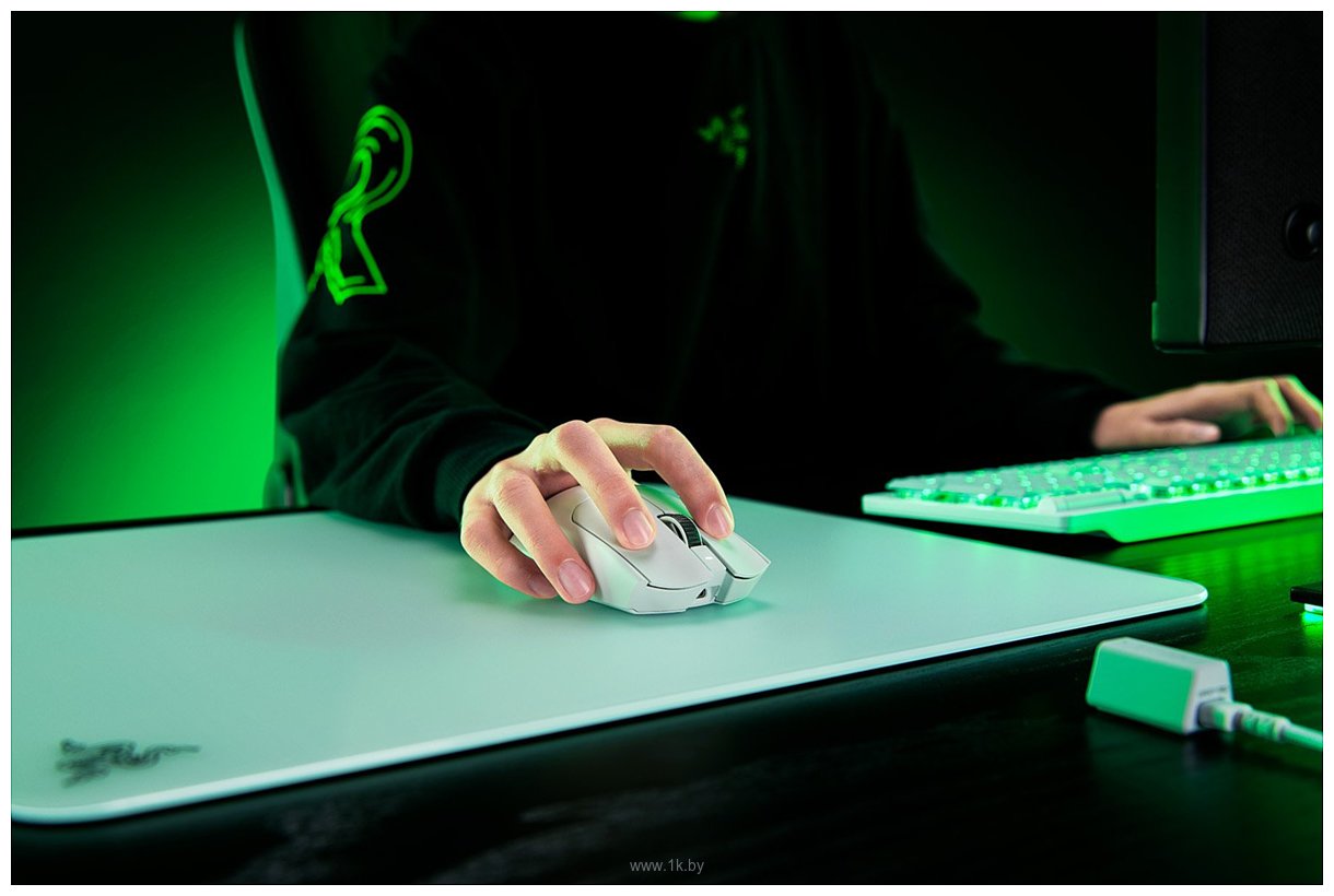 Фотографии Razer Viper V3 Pro white