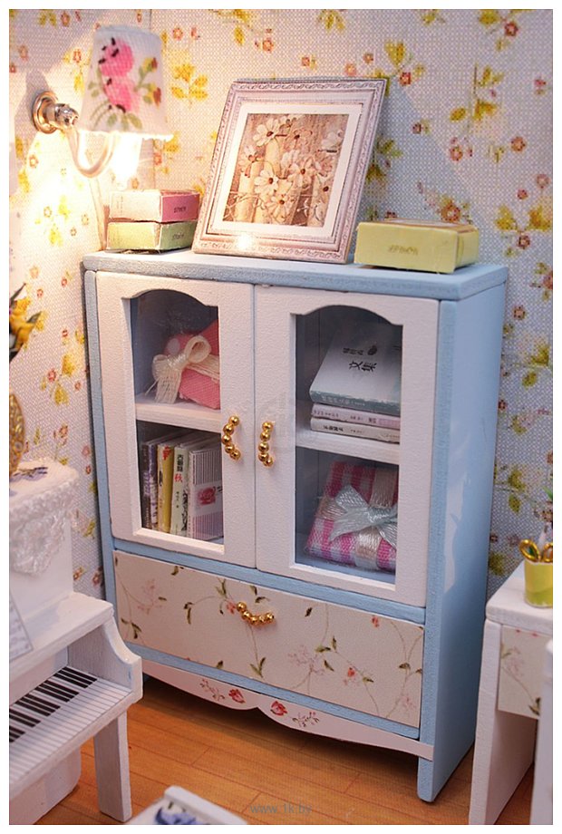 Фотографии Hobby Day DIY Mini House Комната Александры (M011)