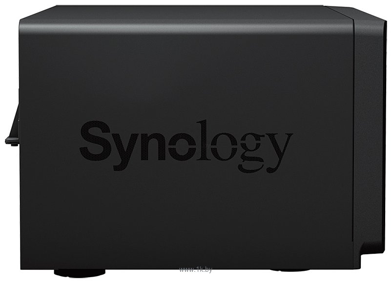 Фотографии Synology DiskStation DS1823xs+