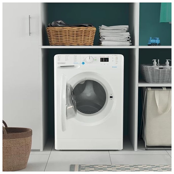 Фотографии Indesit BWSA 51051 W EU N