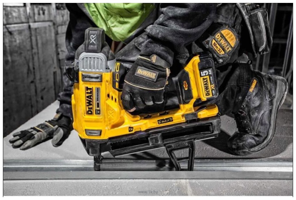 Фотографии DeWALT DCN890P2-QW