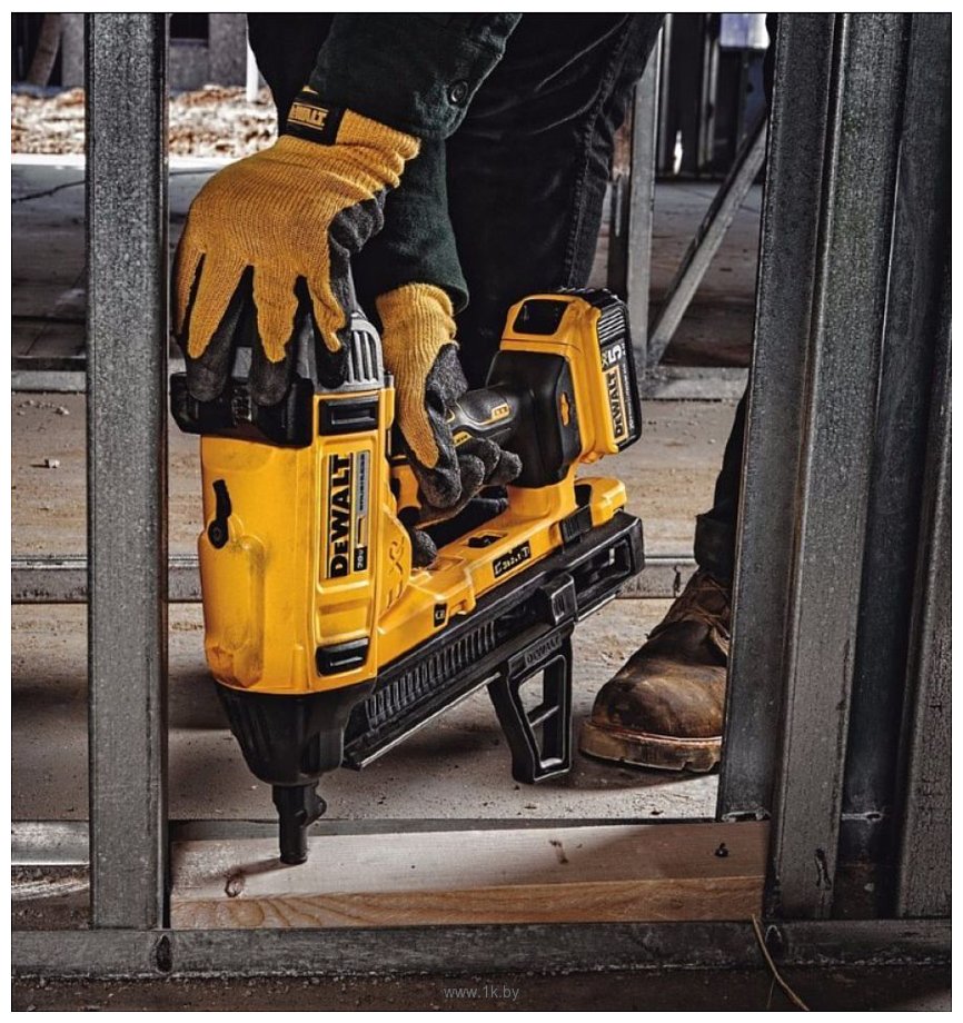 Фотографии DeWALT DCN890P2-QW