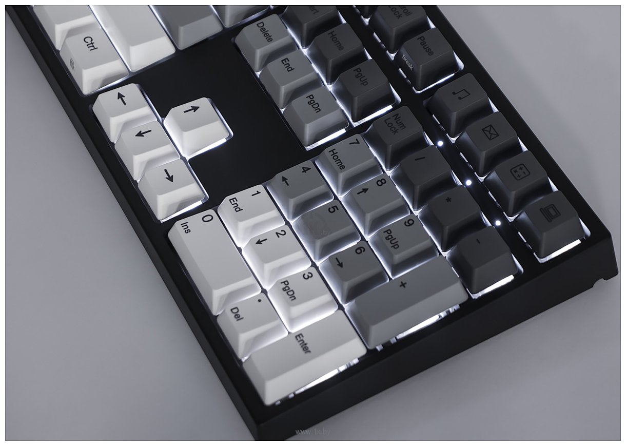 Фотографии Varmilo VEA108 Yakumo V2 Cherry MX Brown (без кириллицы)