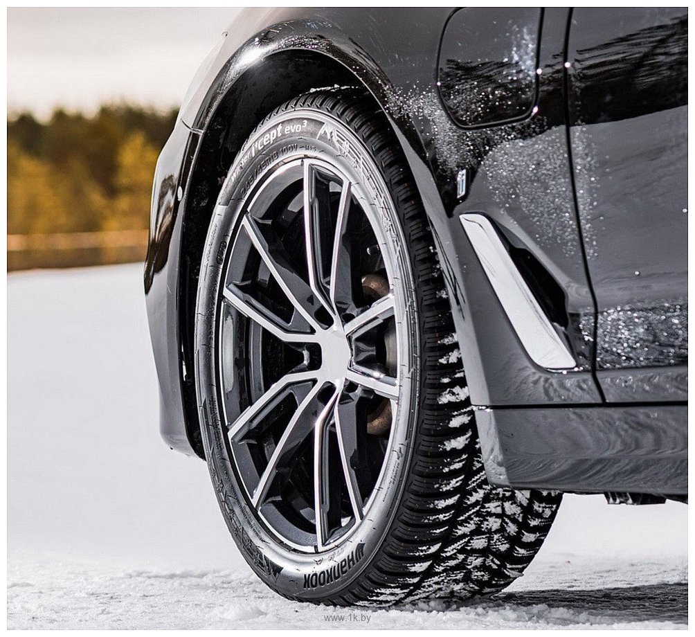 Фотографии Hankook Winter i*Cept evo3 X W330A 235/60 R17 106H