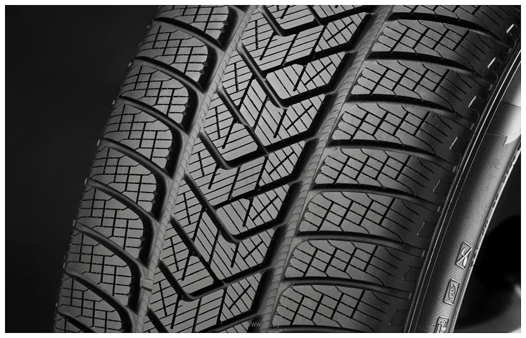 Фотографии Pirelli Scorpion Winter 305/40 R20 112V RunFlat