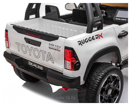 Фотографии RiverToys DK-HL850 Toyota Hilux (белый)