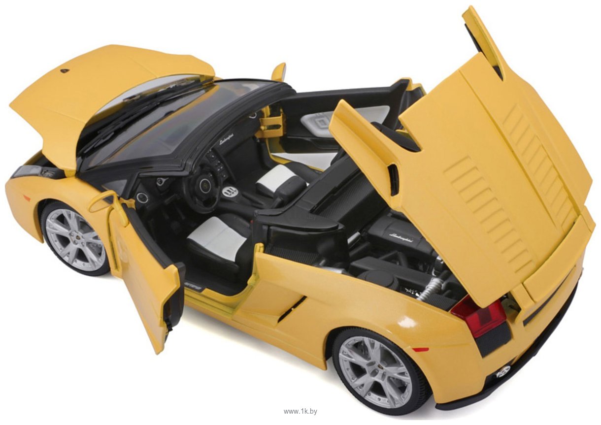 Фотографии Bburago Lamborghini Gallardo Spyder 18-12016 (желтый)