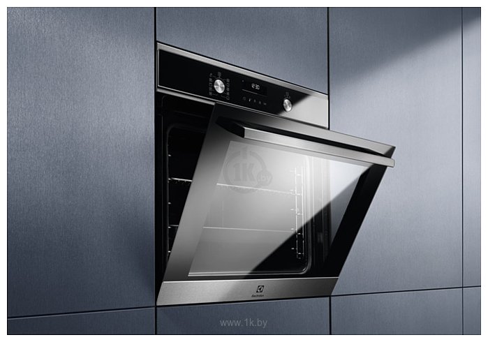 Фотографии Electrolux EOF6P76BX