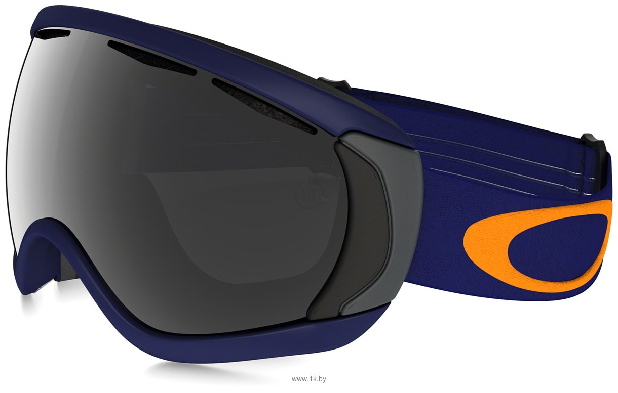 Фотографии Oakley Canopy