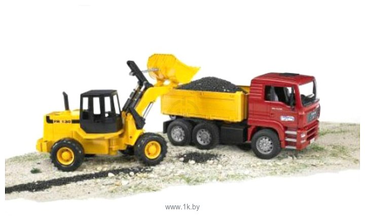 Фотографии Bruder MAN Construction truck with articulated road loader 02752