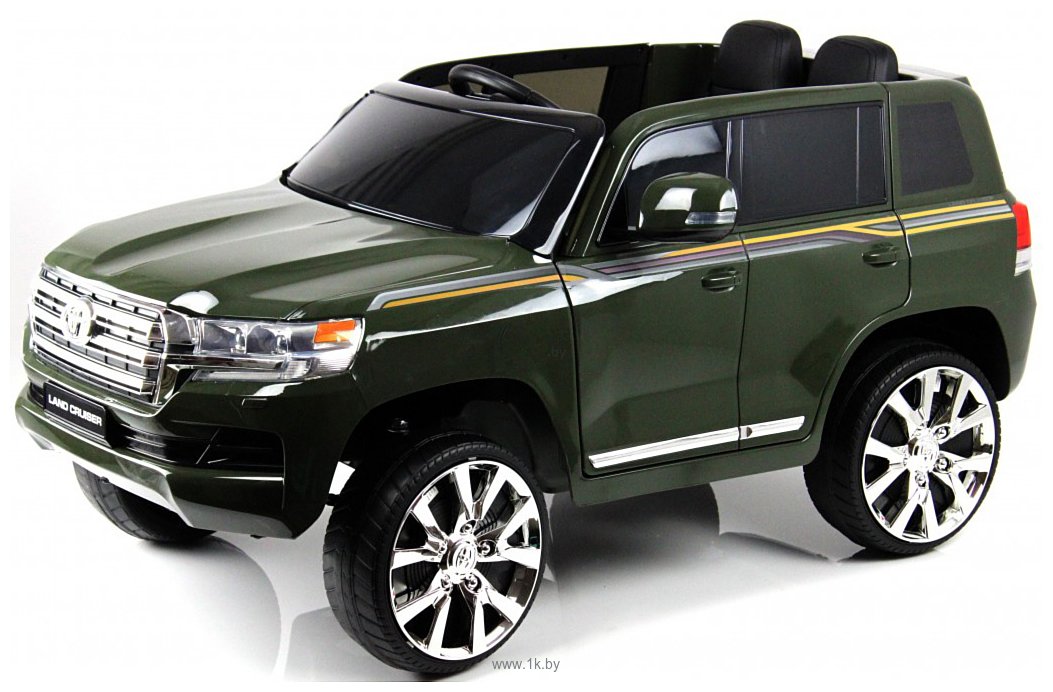 Фотографии RiverToys Toyota Land Cruiser 200 JJ2022 (зеленый глянец)