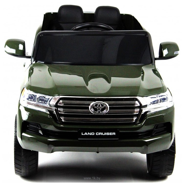 Фотографии RiverToys Toyota Land Cruiser 200 JJ2022 (зеленый глянец)