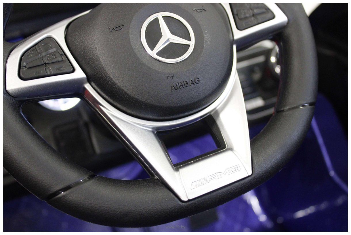 Фотографии RiverToys Mercedes-AMG GLE63 Coupe M555MM (синий)