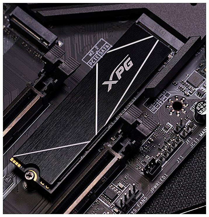 Фотографии ADATA XPG GAMMIX S70 Blade 4TB AGAMMIXS70B-4T-CS