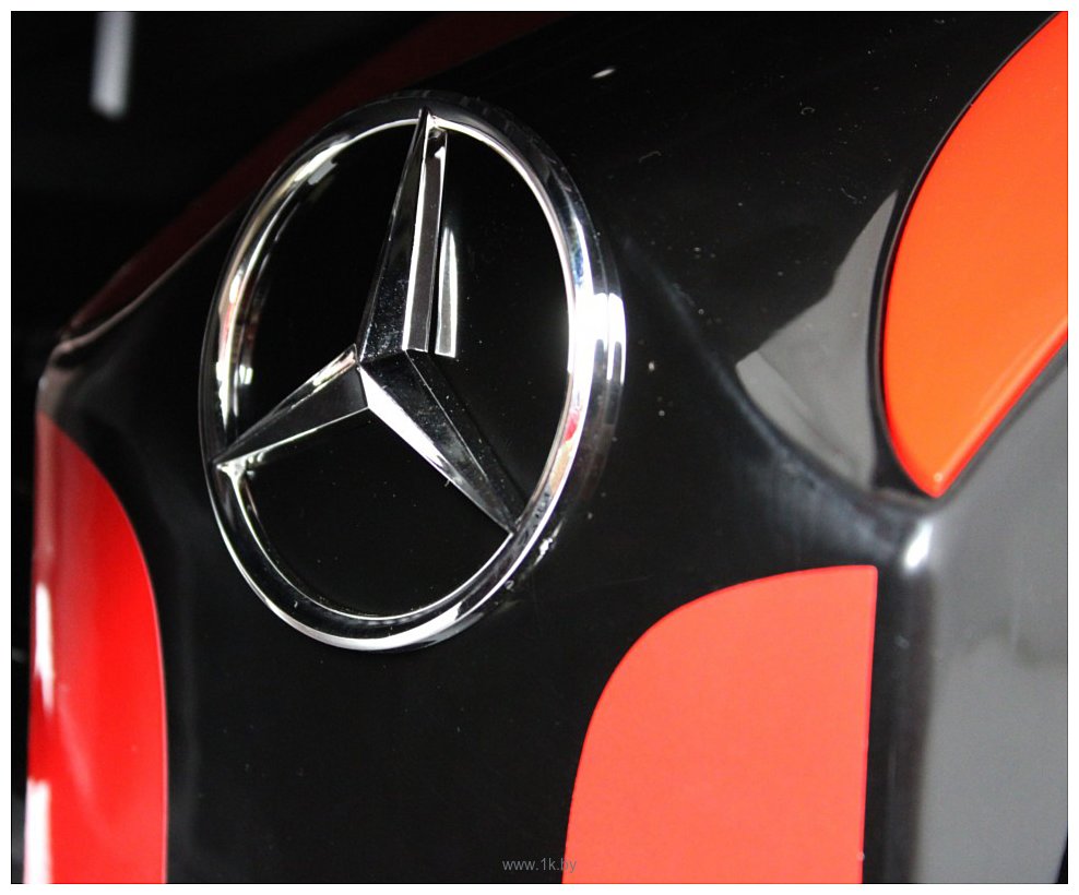 Фотографии RiverToys Mercedes-Benz Axor с прицепом H777HH (красный)