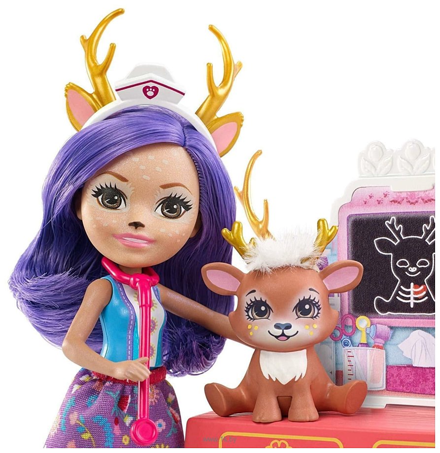 Фотографии Enchantimals Caring Vet Playset with Danessa Deer GBX04