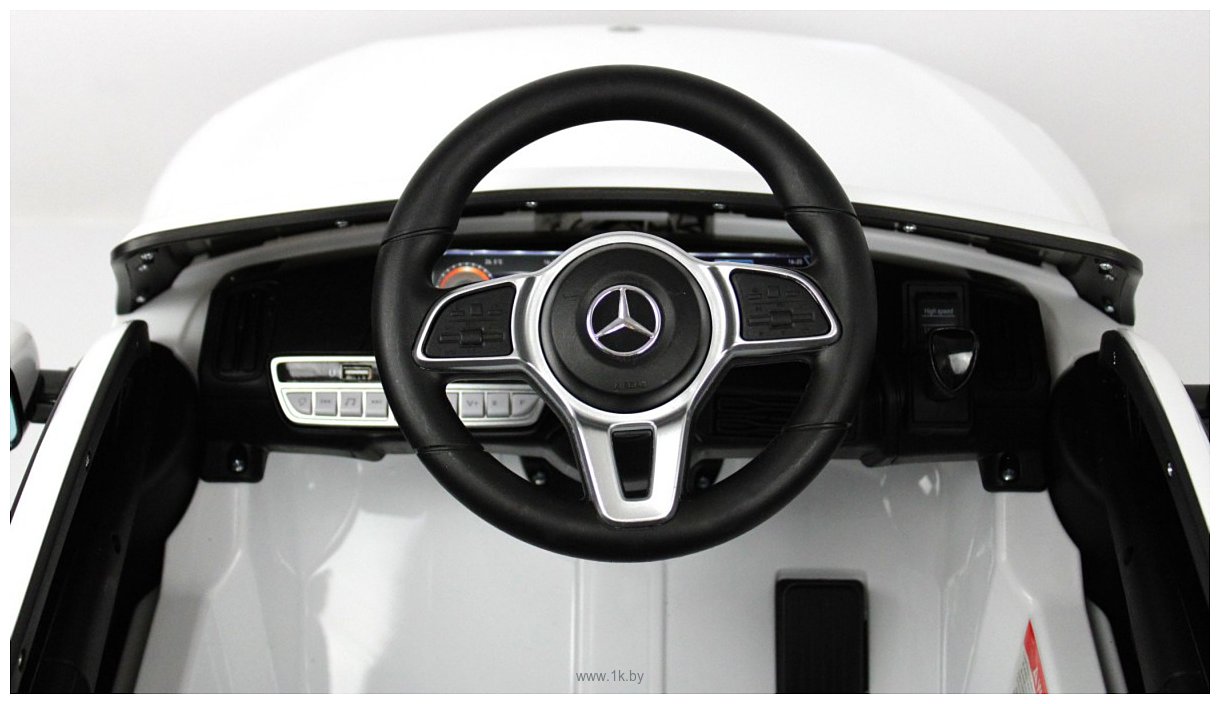 Фотографии RiverToys Mercedes-Benz EQC 400 HL378 (белый)