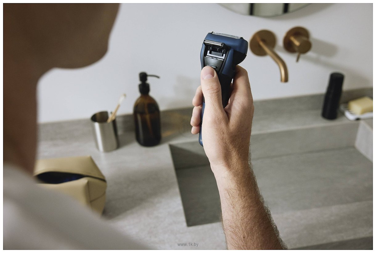 Фотографии Panasonic ES-LT4B-A803
