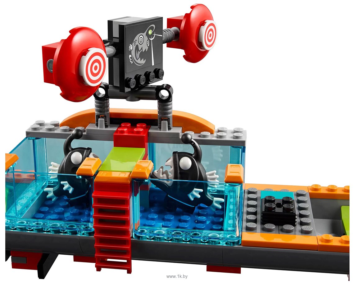 Фотографии LEGO City Stuntz 60294 Грузовик для шоу каскадеров