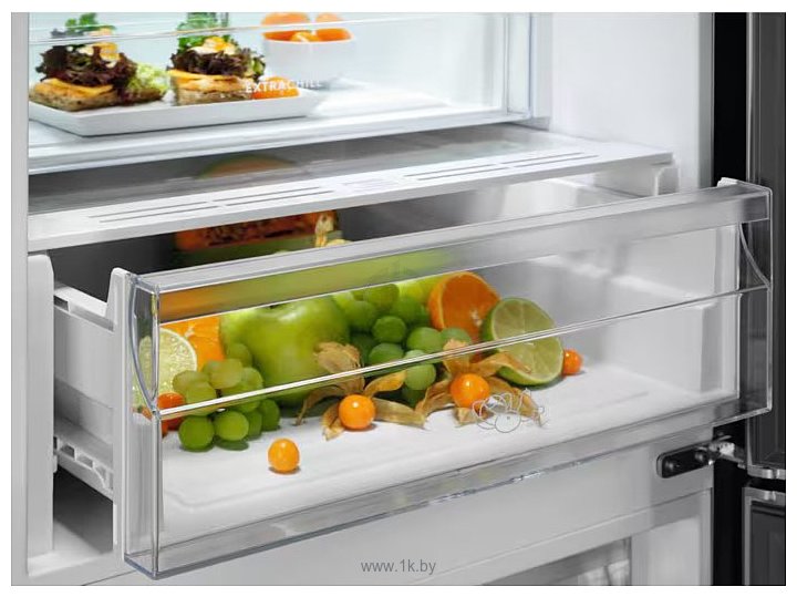 Фотографии Electrolux LNT5ME32U1