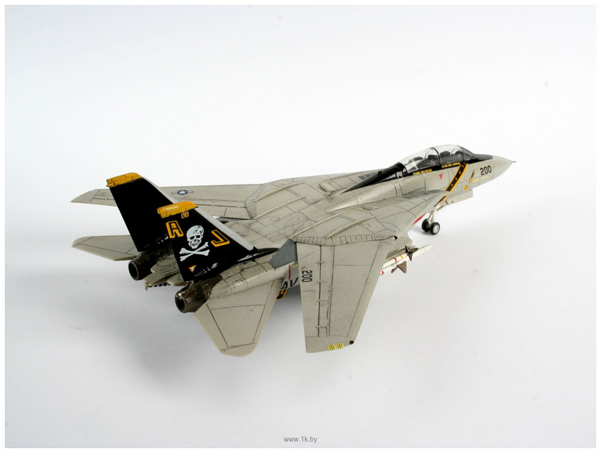 Фотографии Revell 04021 Американский истребитель-перехватчик F-14A Tomcat