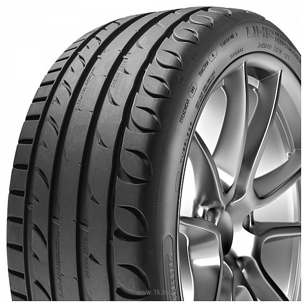 Фотографии Taurus Ultra High Performance 195/55 R20 95H