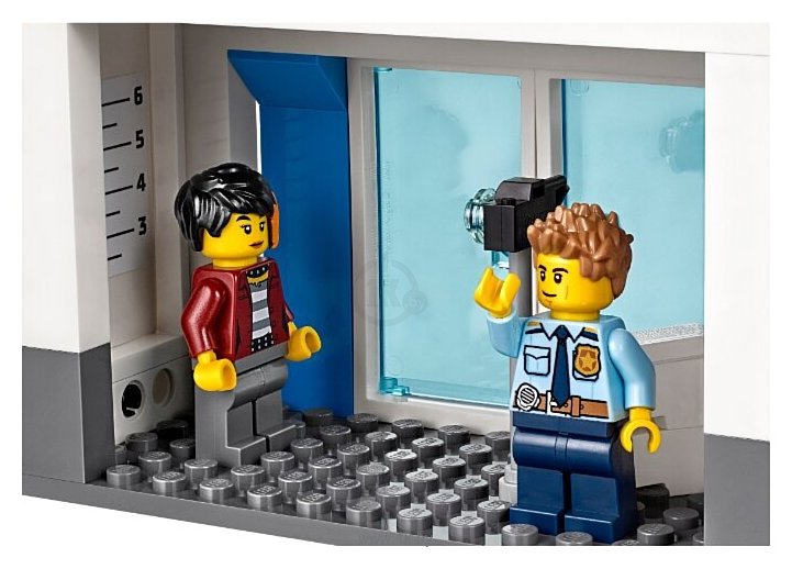 Фотографии LEGO City 60246 Полицейский участок