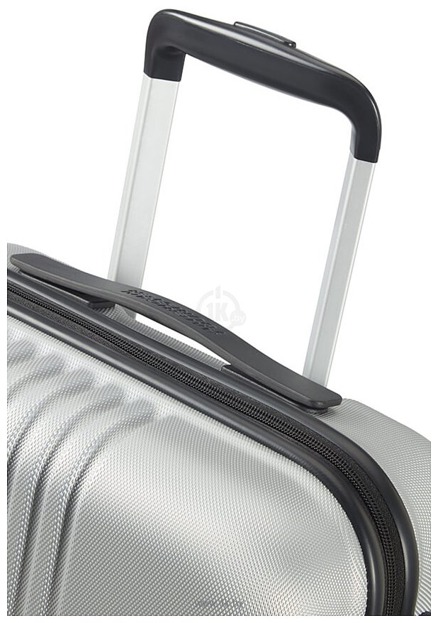 Фотографии American Tourister Tracklite Silver 55 см