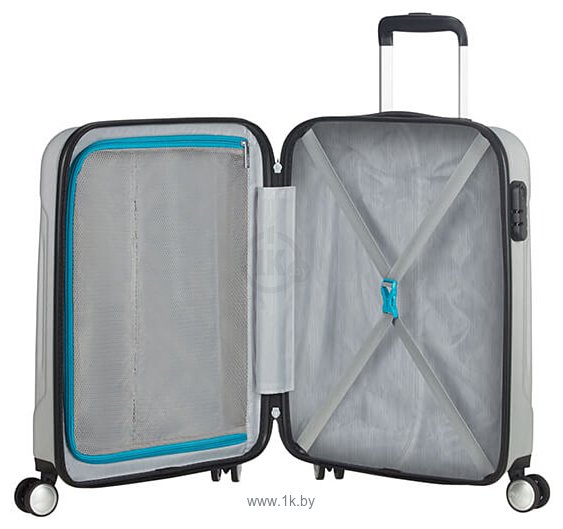 Фотографии American Tourister Tracklite Silver 55 см