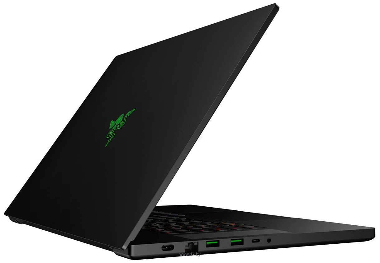 Фотографии Razer Blade Pro 17 RZ09-02876E92-R3E1