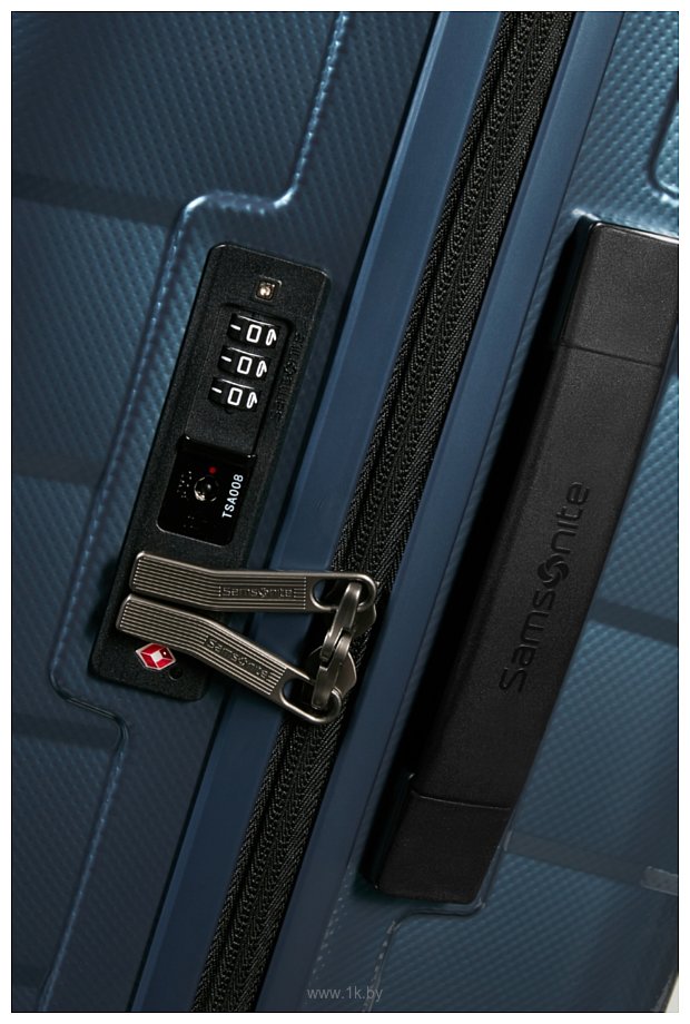 Фотографии Samsonite Attrix Steel blue 81 см