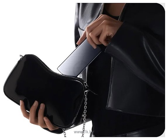 Фотографии Xiaomi Ultra Slim Power Bank PB0520MI 5000mAh (международная версия) Фотографии Xiaomi Ultra Slim Power Bank PB0520MI 5000mAh (международная версия)