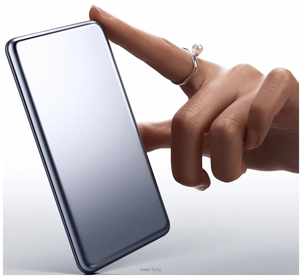 Фотографии Xiaomi Ultra Slim Power Bank PB0520MI 5000mAh (международная версия) Фотографии Xiaomi Ultra Slim Power Bank PB0520MI 5000mAh (международная версия)