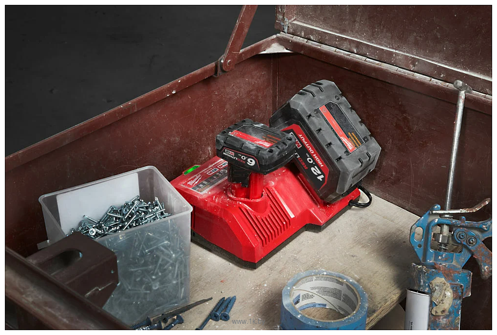 Фотографии Milwaukee M12-18SC 4932471736 (12-18В)