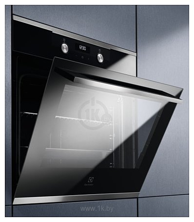 Фотографии Electrolux SteamBake 600 KOD5H70BX