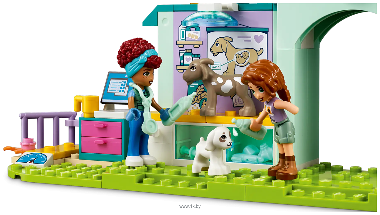 Фотографии LEGO Friends 42632 Ветеринарная клиника для сельскохозяйственных животных