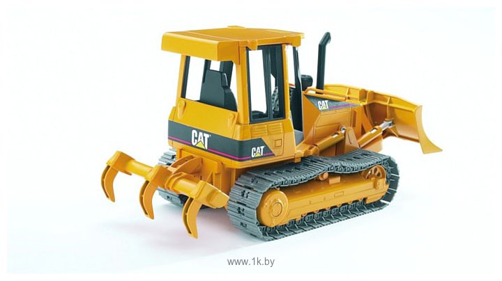 Фотографии Bruder Cat Track-type tractor 02443