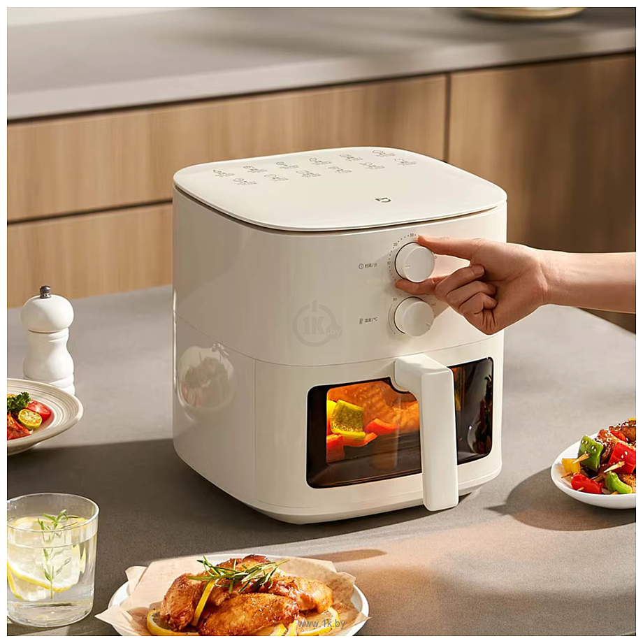 Фотографии Xiaomi Mijia Smart Air Fryer 5L MAF11 (с переходником на евровилку)